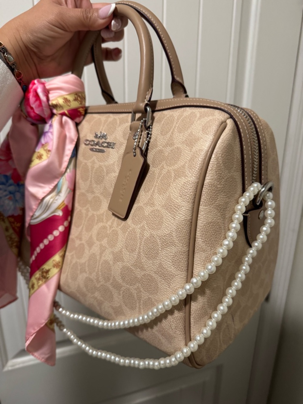 NWT Coach Large Rowan Signature Print Taupe - Picture 5 of 7
